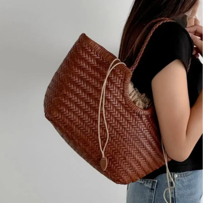 Brand Hand-woven Tote Bag Fren - Crochet Bag Raffia recension och pris